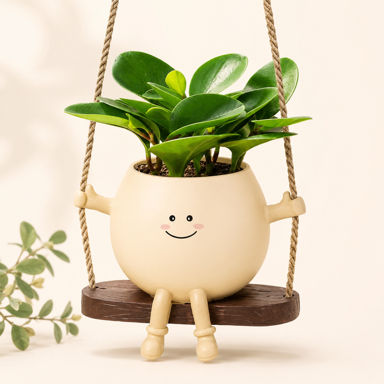 SnuggleMugs Plant Pot
